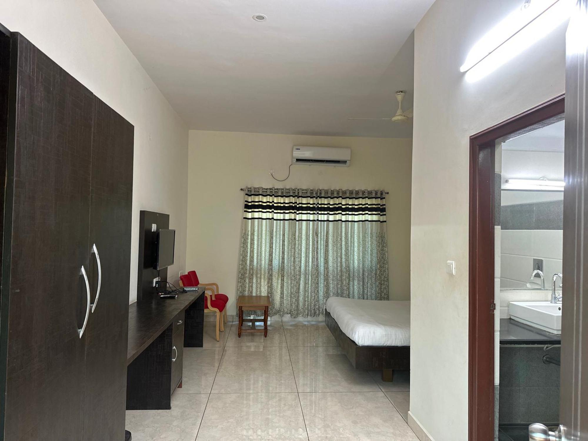 Super Hotel O Sar Residency Nanjangud Екстер'єр фото
