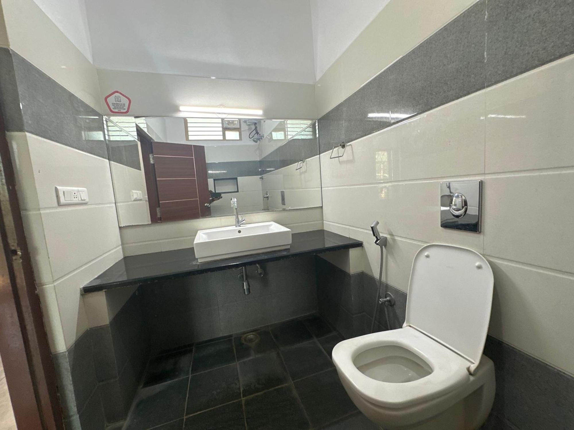 Super Hotel O Sar Residency Nanjangud Екстер'єр фото
